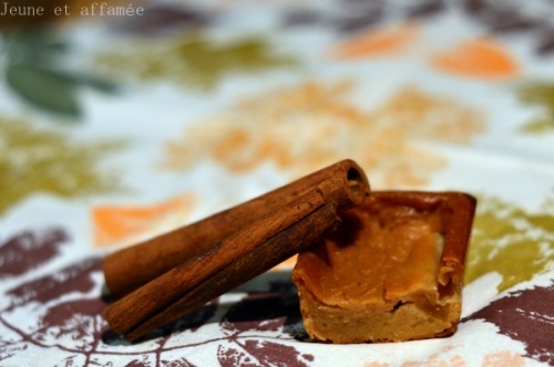 Petits fars "pain d'épices" aux pommes