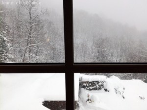Fenêtre et neige