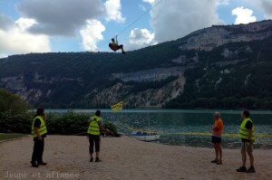 L'arrivée de la tyrolienne à Nantua