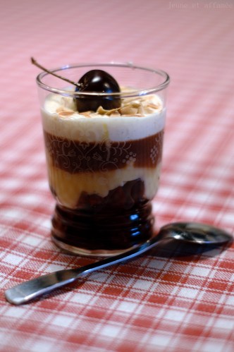 Trifle amande-cerise