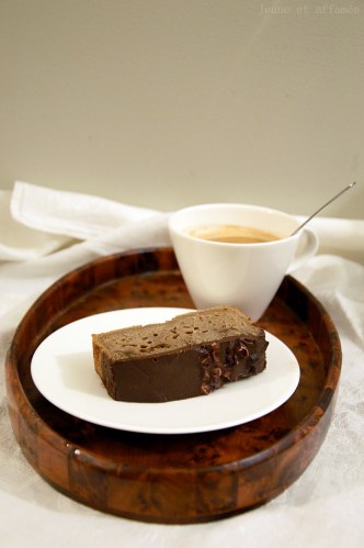 Cake café/whisky aux épices, galaçage chocolat