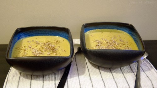 Soupe de pois cassés au lait de coco