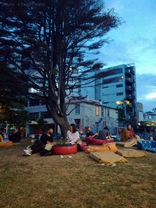 La terrasse un peu destroy et très sympa de Rogue and vagabond