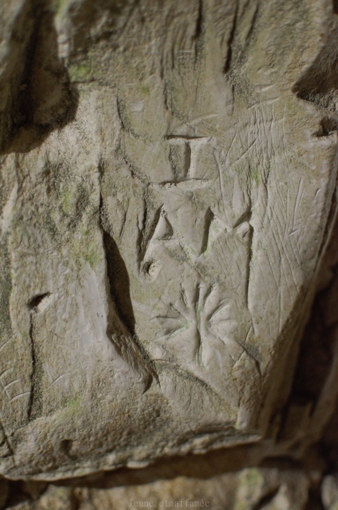 Gravure dans les sous-terrain de Vimy