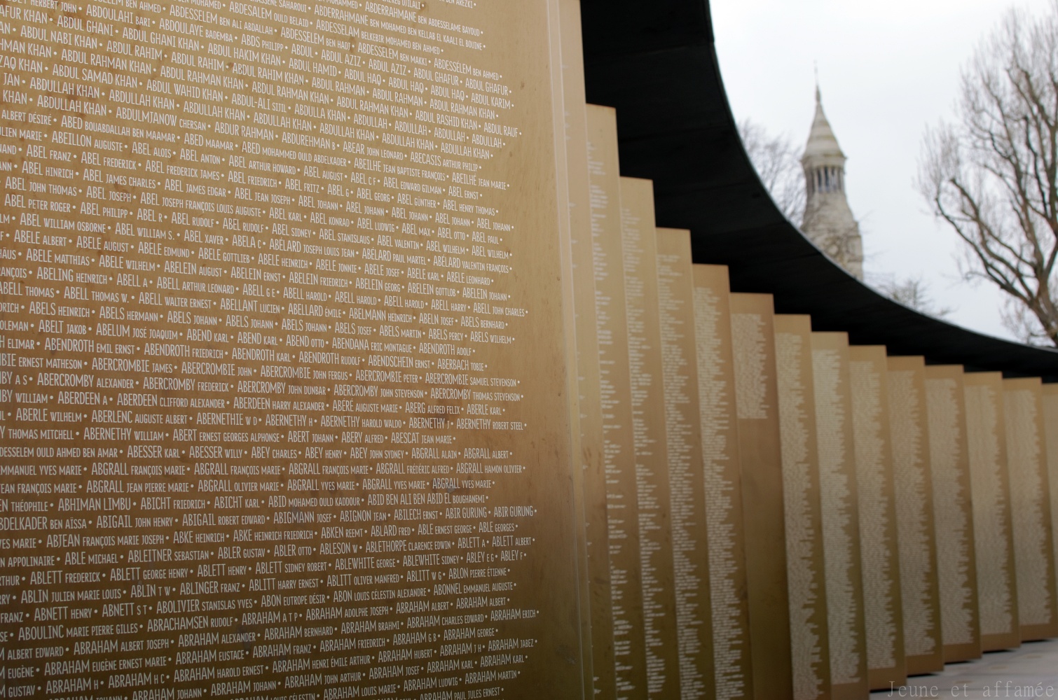 L'anneau de la mémoire à Notre Dame de Lorette