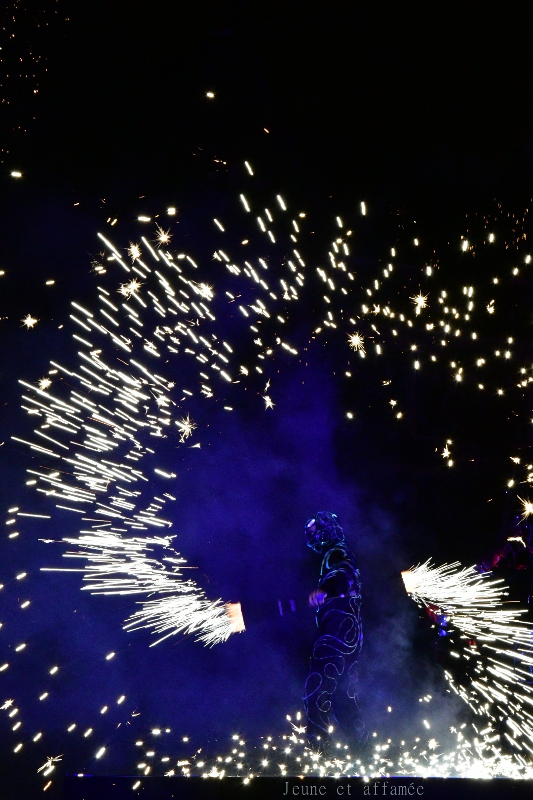 Spectacle pyrotechnique pour la Sainte-Barbe à Lens