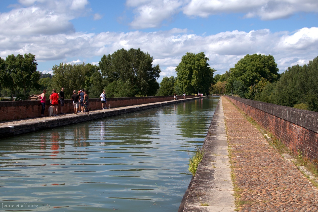 Pont canal du Cacor à Moissac