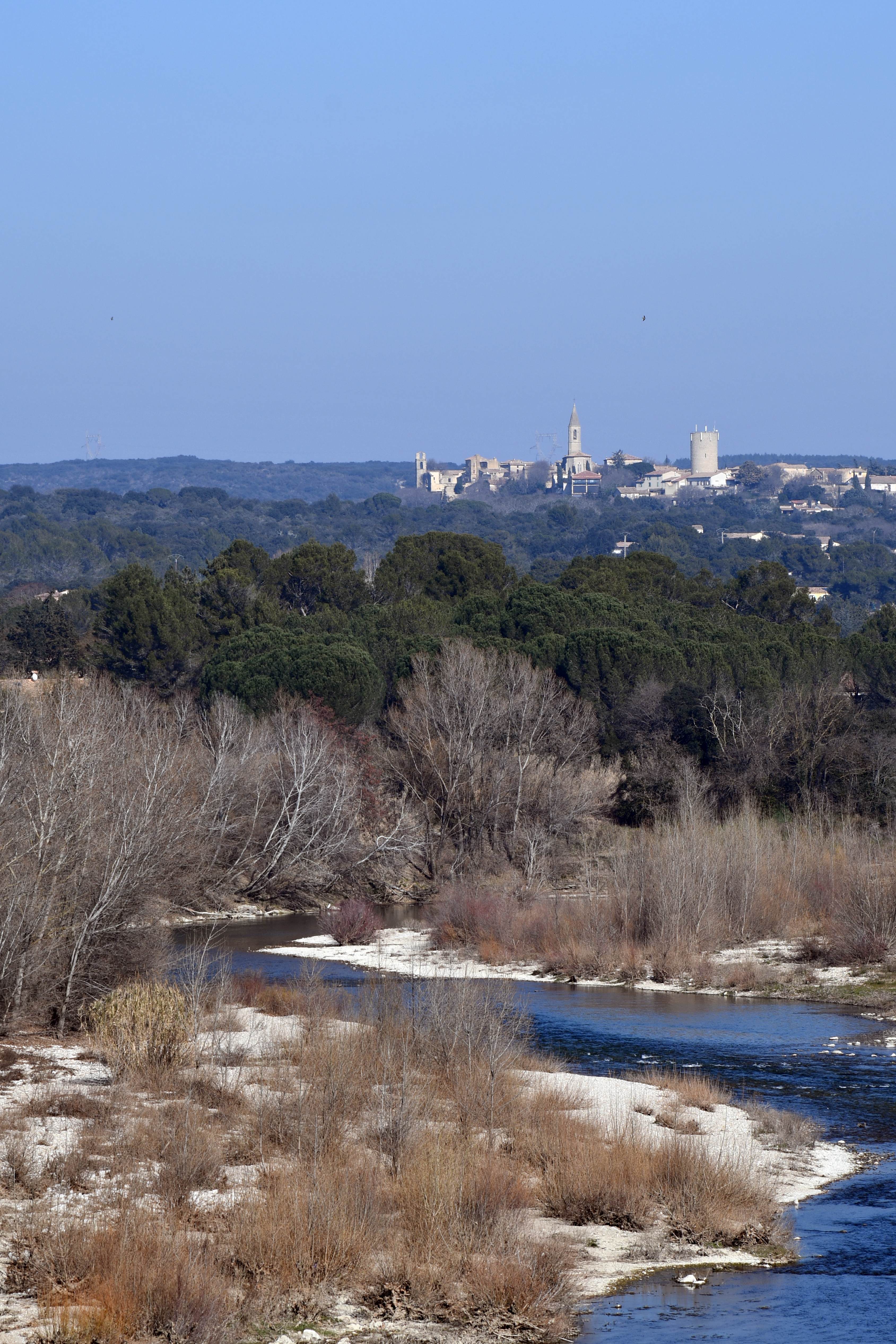 Vue depuis le Pont du Gard